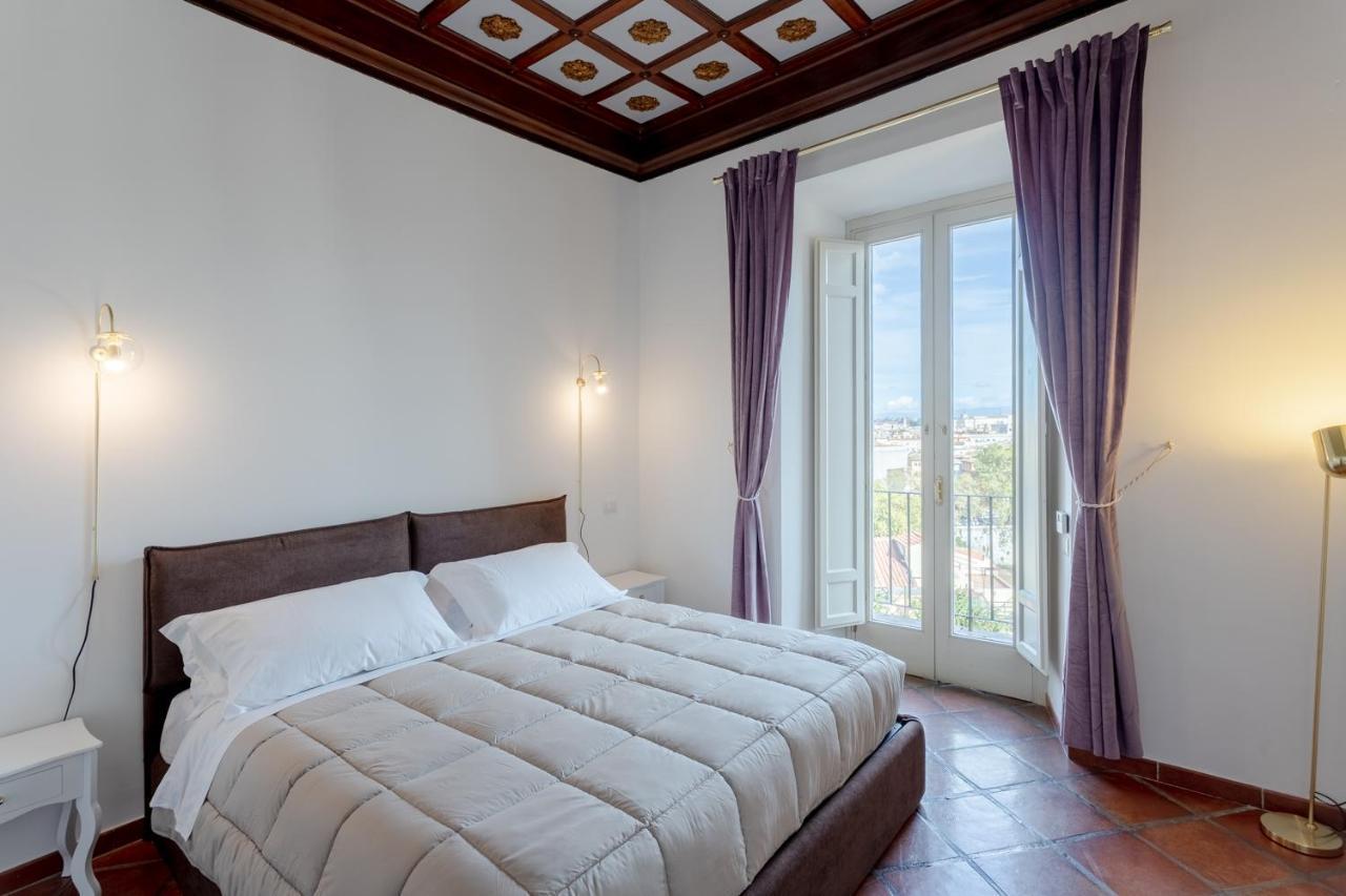The Attico: View Of * Roma